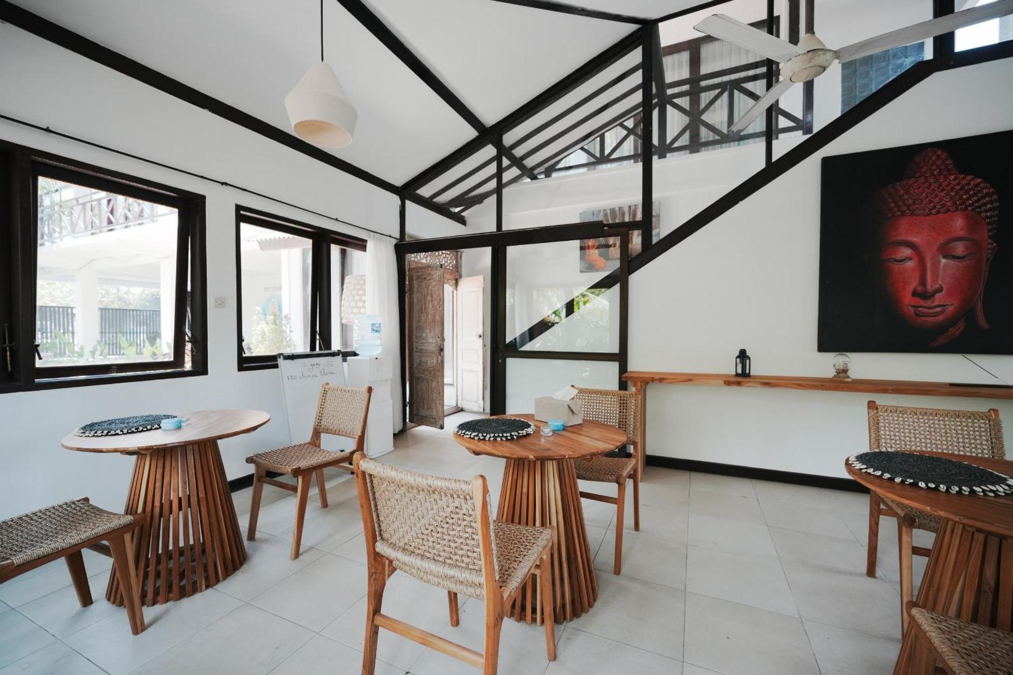 Sattva Yoga Retreat Villas Canggu Exterior foto